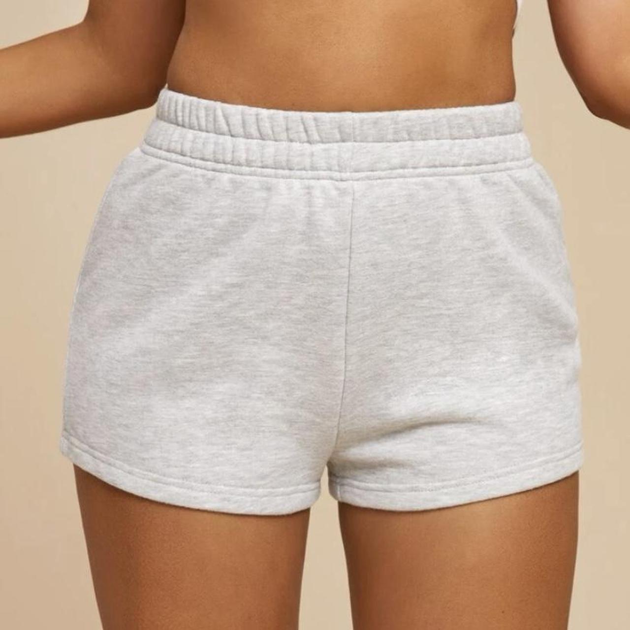 item listed by desiree_25