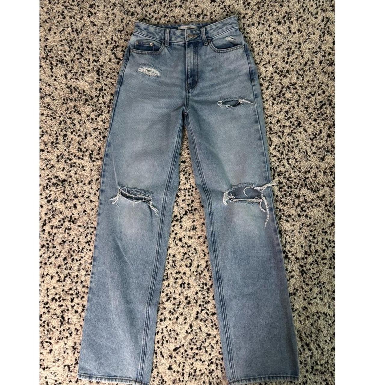 item listed by slaylahs