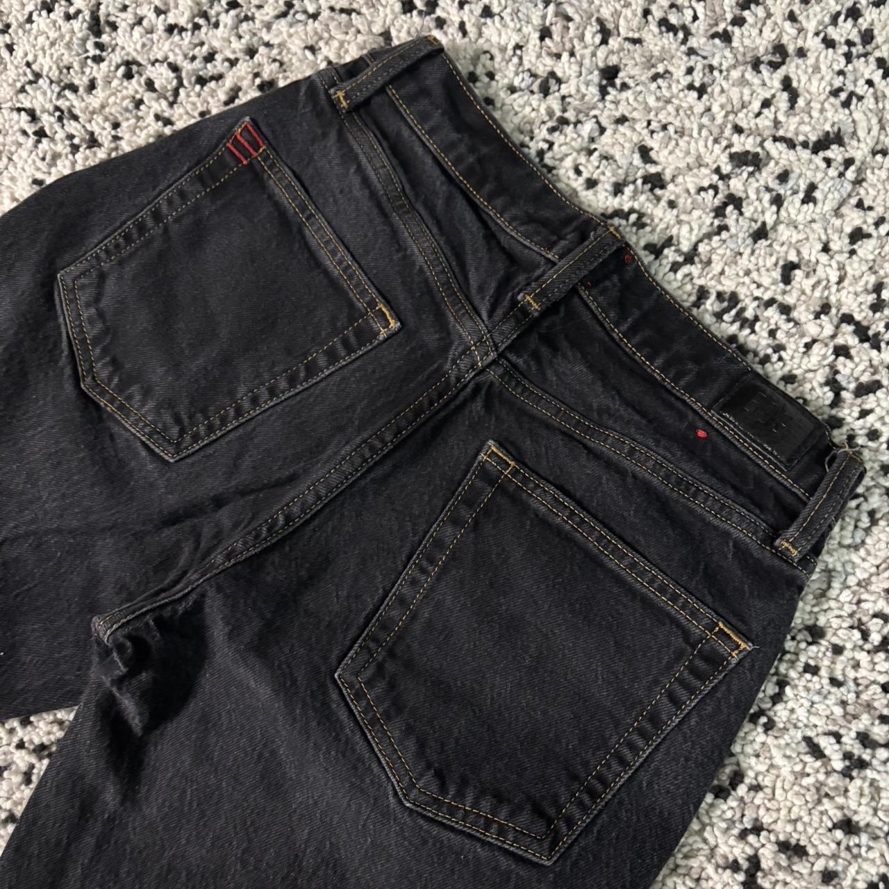 item listed by slaylahs