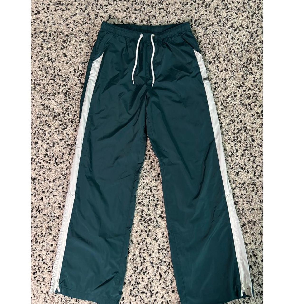 item listed by slaylahs