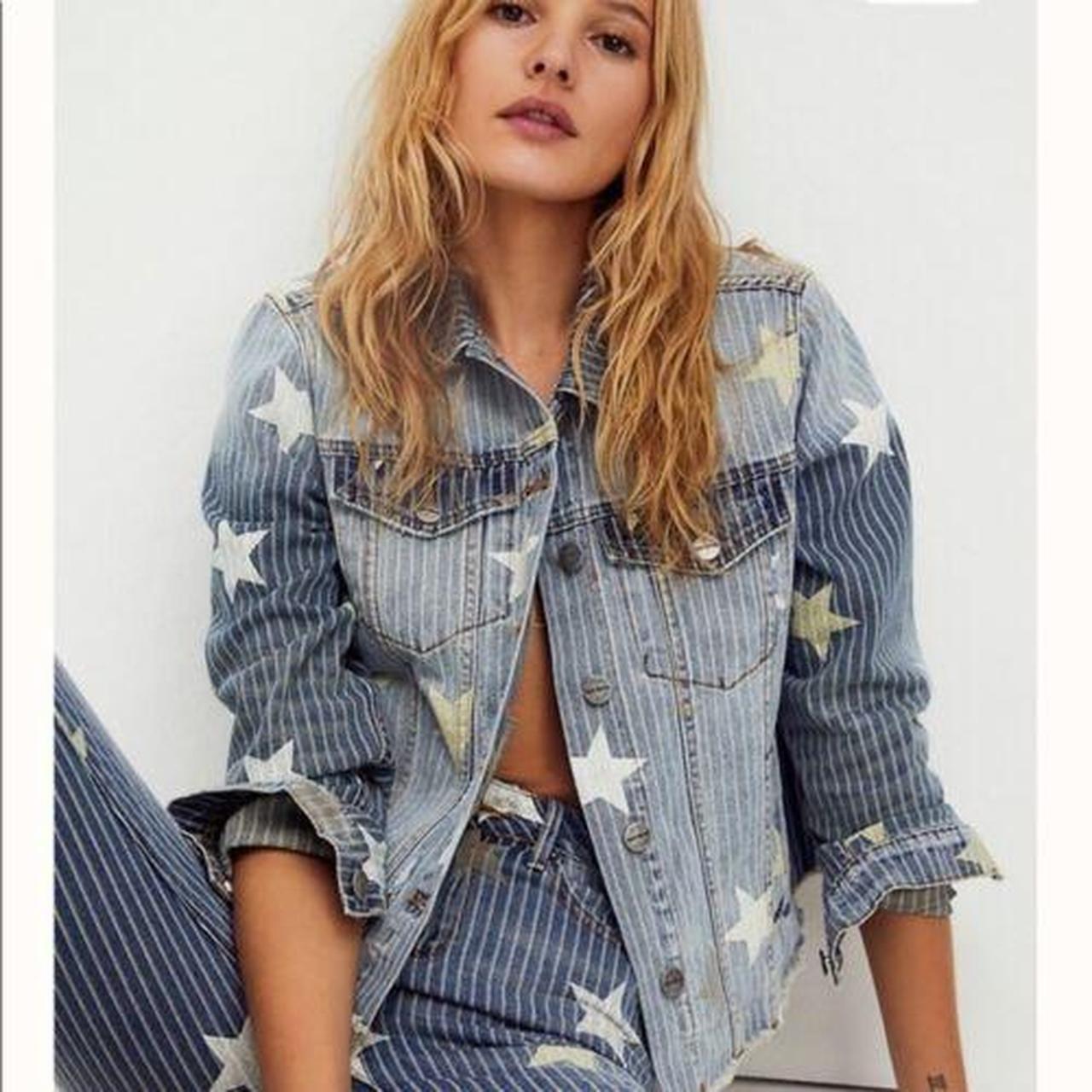 Driftwood Women's Blue and White Jacket (2)