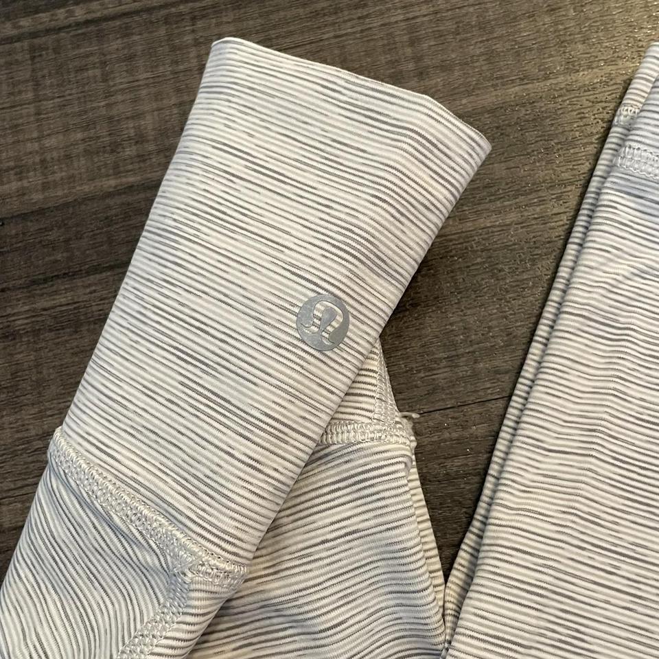 Lululemon align leggings white/grey stripe pattern