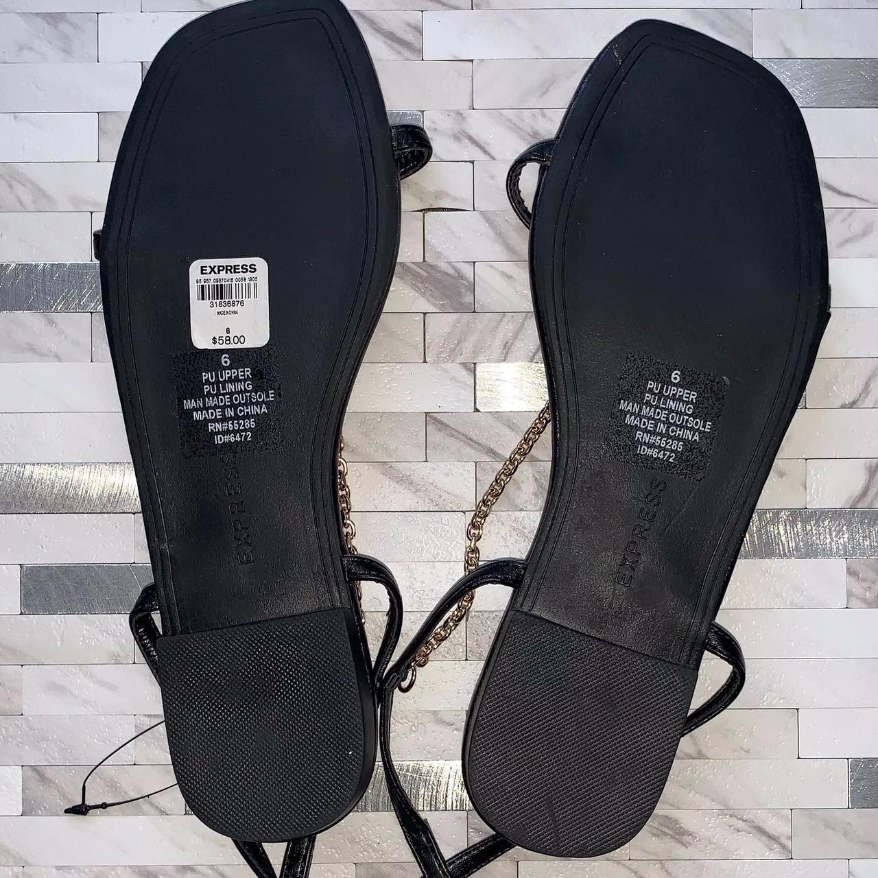 Express hot sale flat sandals