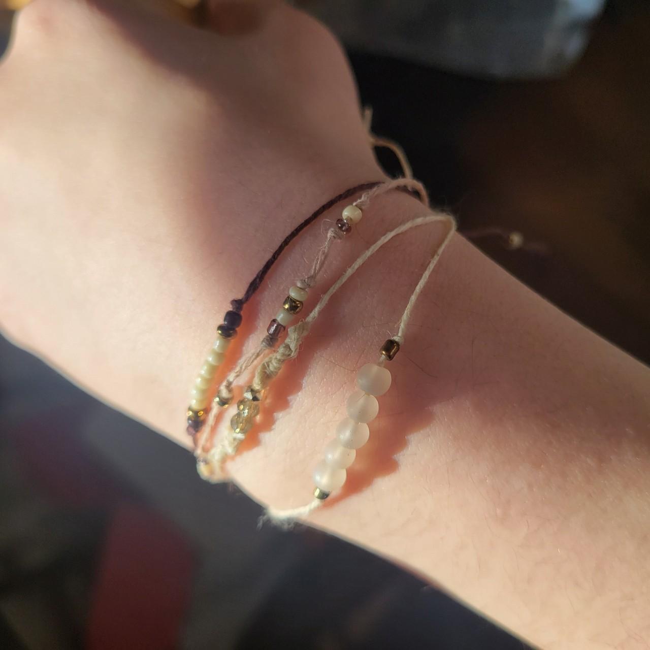 Women's Gold and White Jewellery (2)