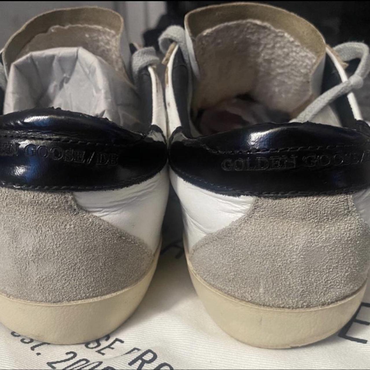 Golden Goose Women's White and Black Trainers (4)