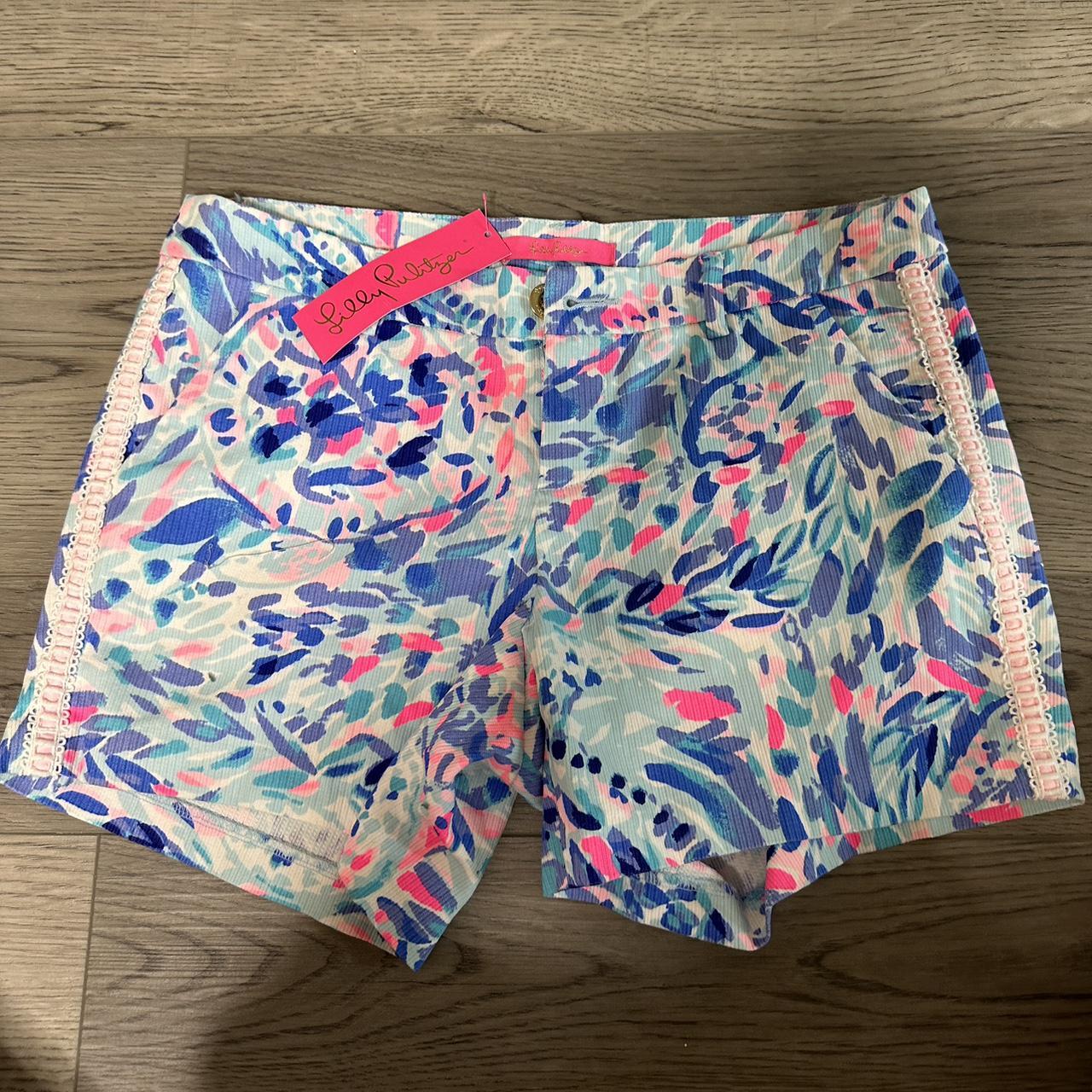 Lilly Pulitzer Women's Multi Shorts | Depop