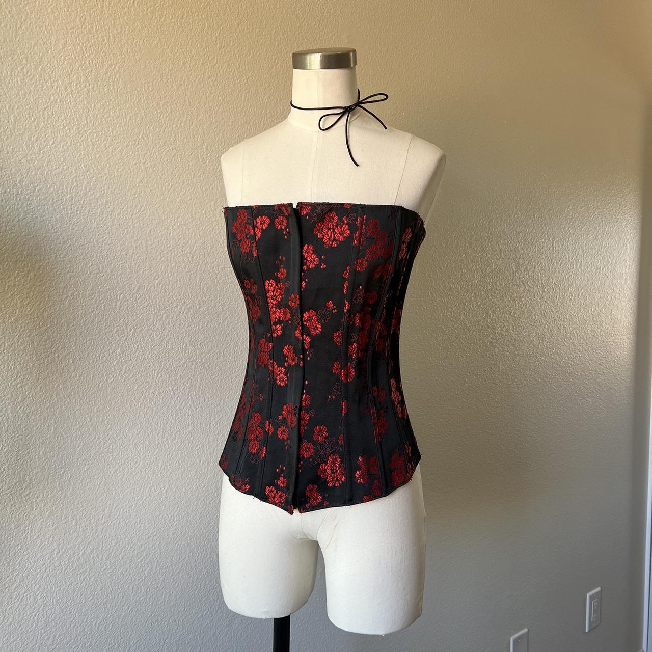 Red & black corset top! So grunge and CUTEEEE! Size - Depop