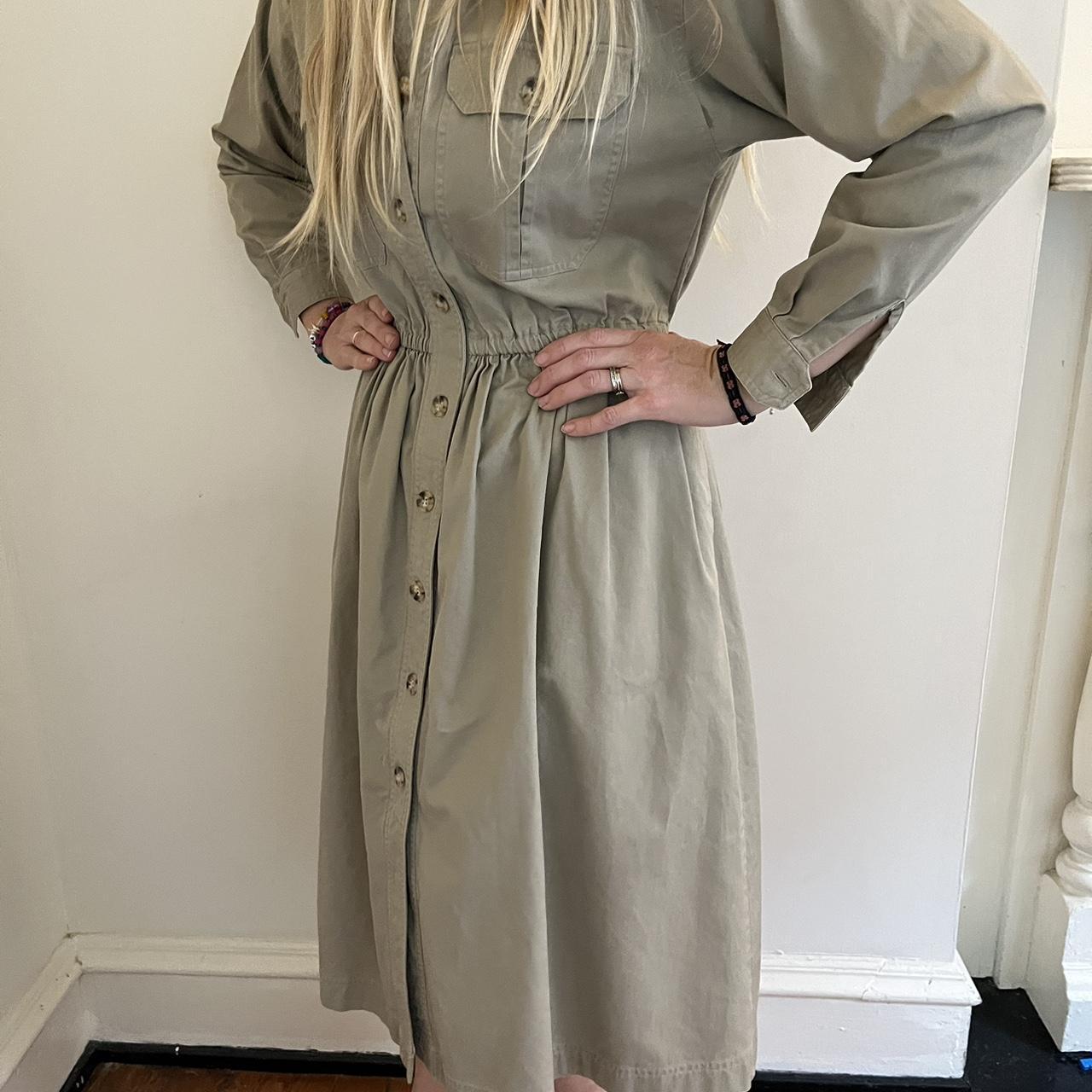 Vintage khaki shirt dress in excellent condition.... - Depop