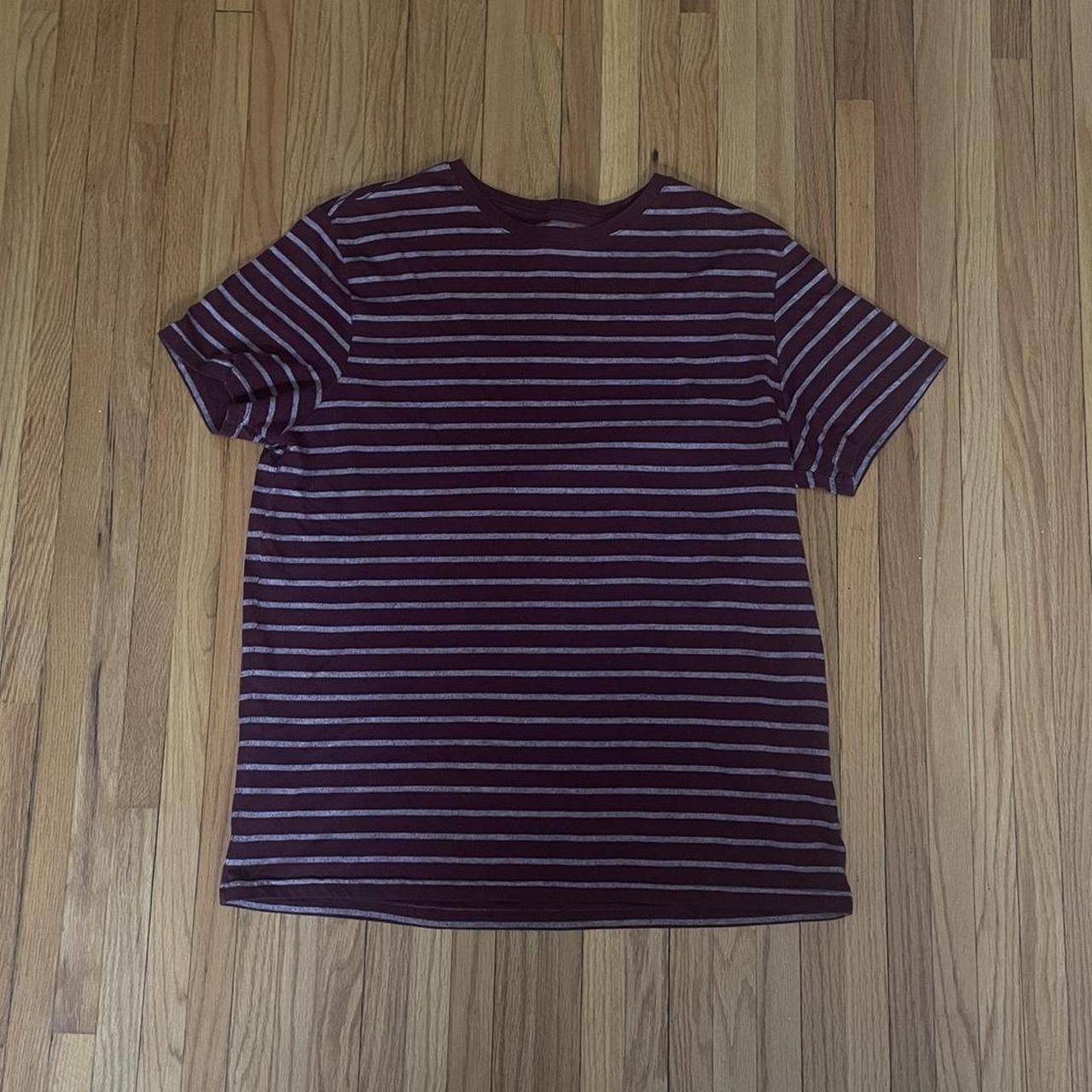 Goodfellow & Co. Men's Burgundy and White T-shirt | Depop