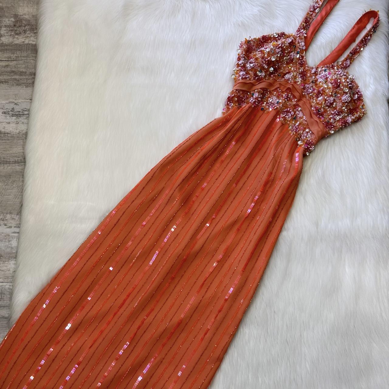 item listed by thelookhaus