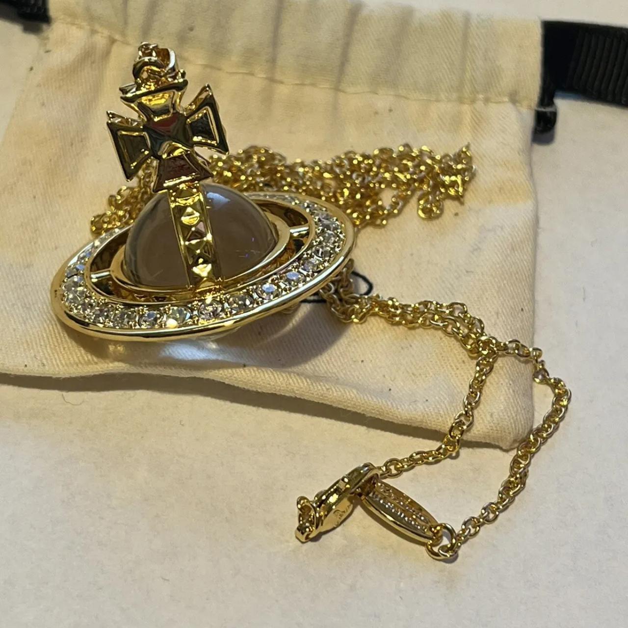 ★Vivienne Westwood★ Vivienne Westwood 25SS ORB Gold Logo S The Orb | Vivienne Westwood®