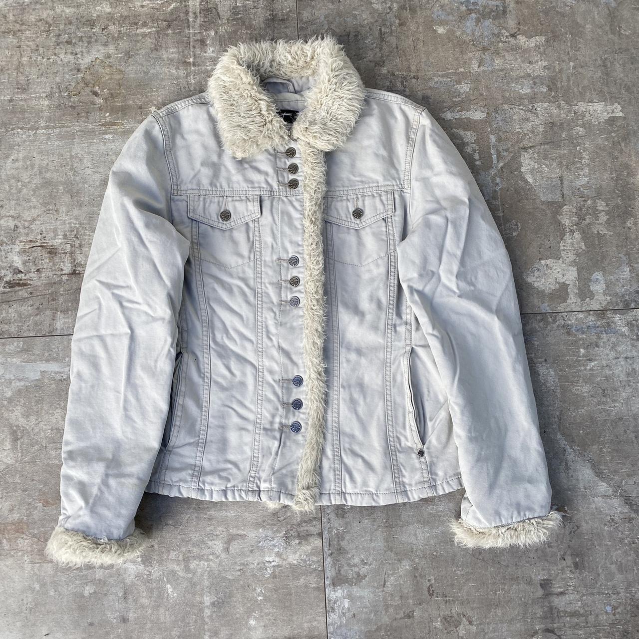 Y2k Black Rivet fur lined jacket Size medium... Depop