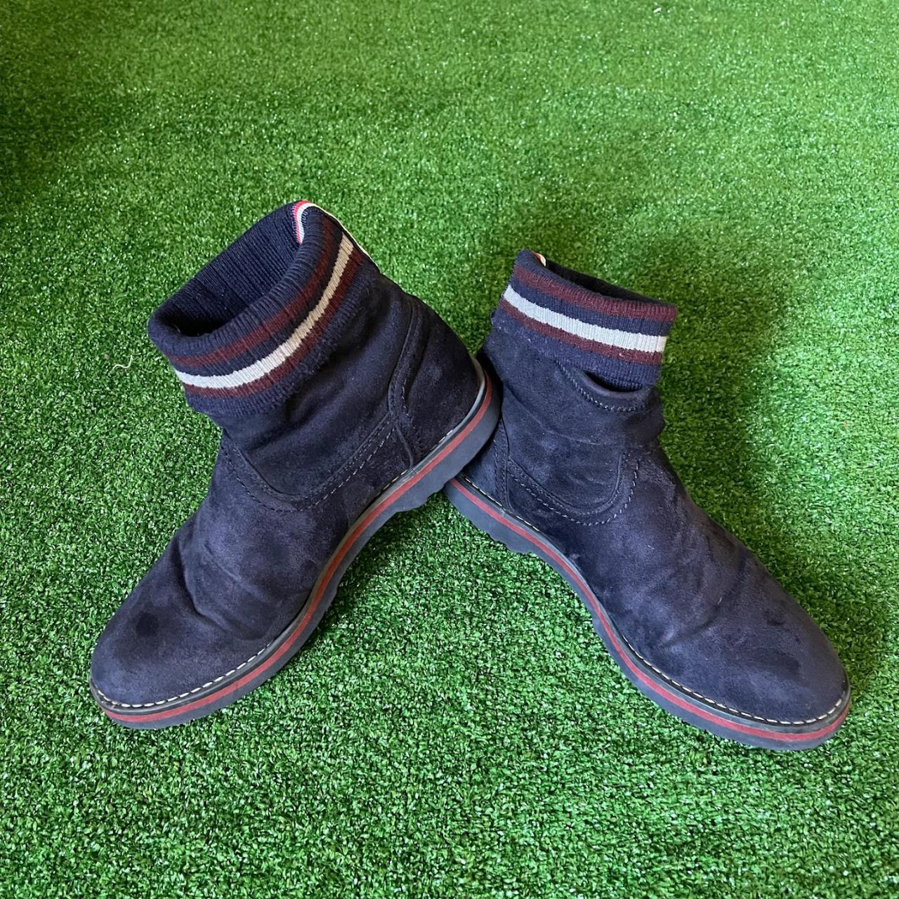 Tommy hilfiger hot sale pasilla boots