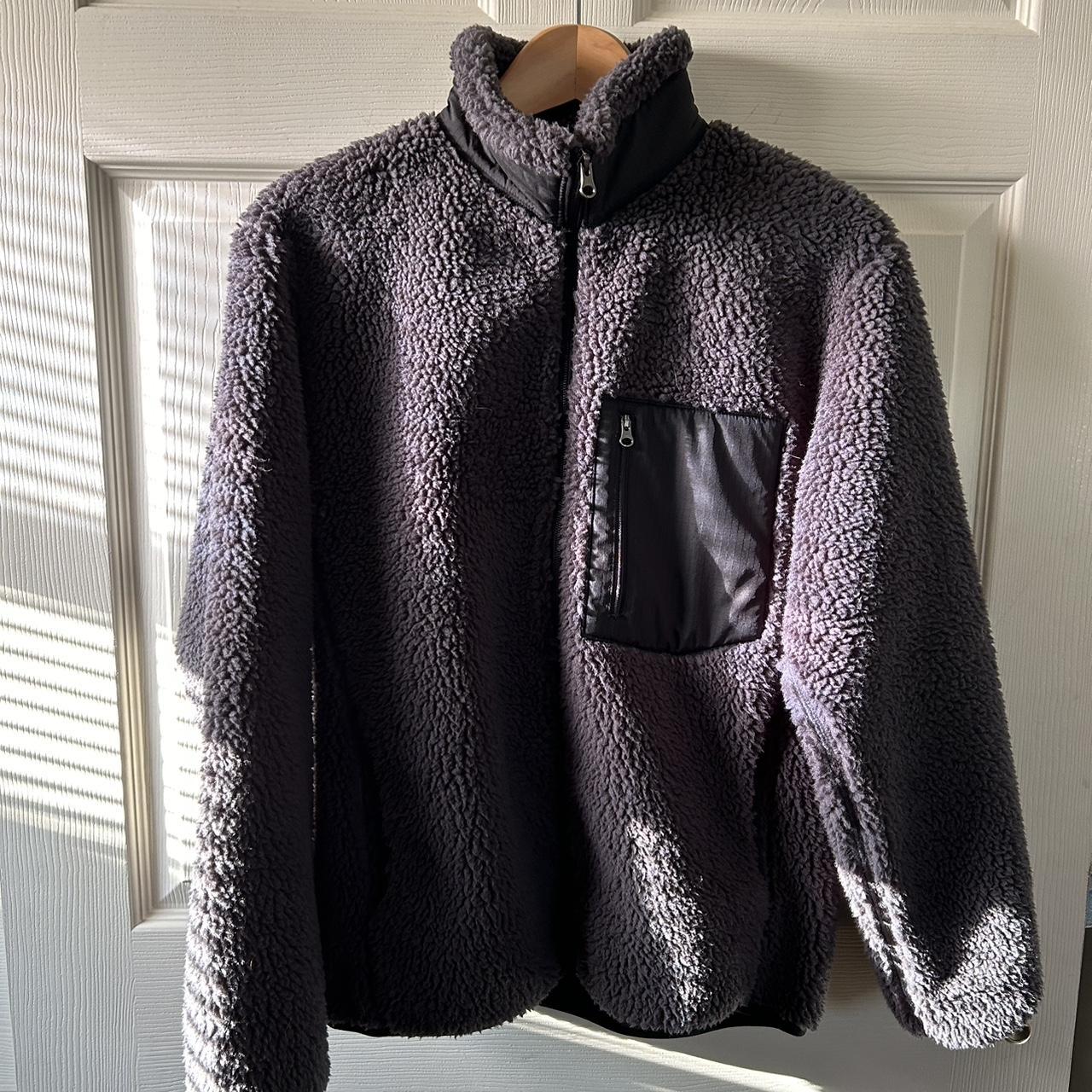 Uniqlo WindProof Fleece Size: xs 27x22 Bottom of... - Depop