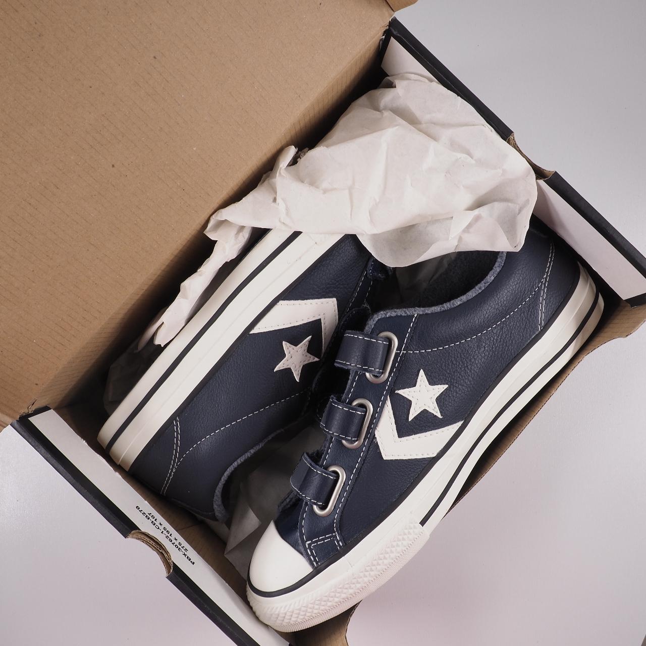 Converse star deals player velcro