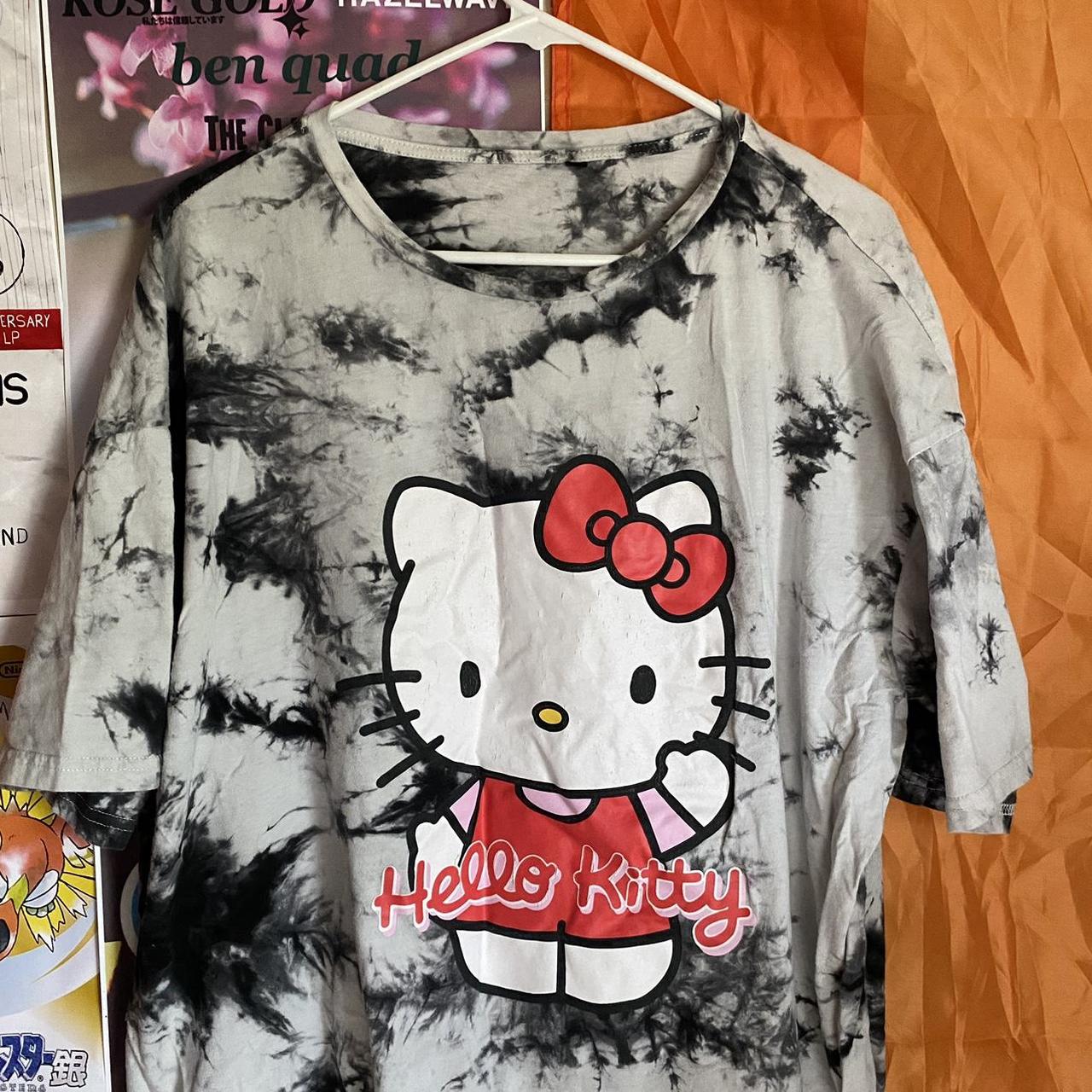 Hello Kitty Men's Black and White T-shirt | Depop