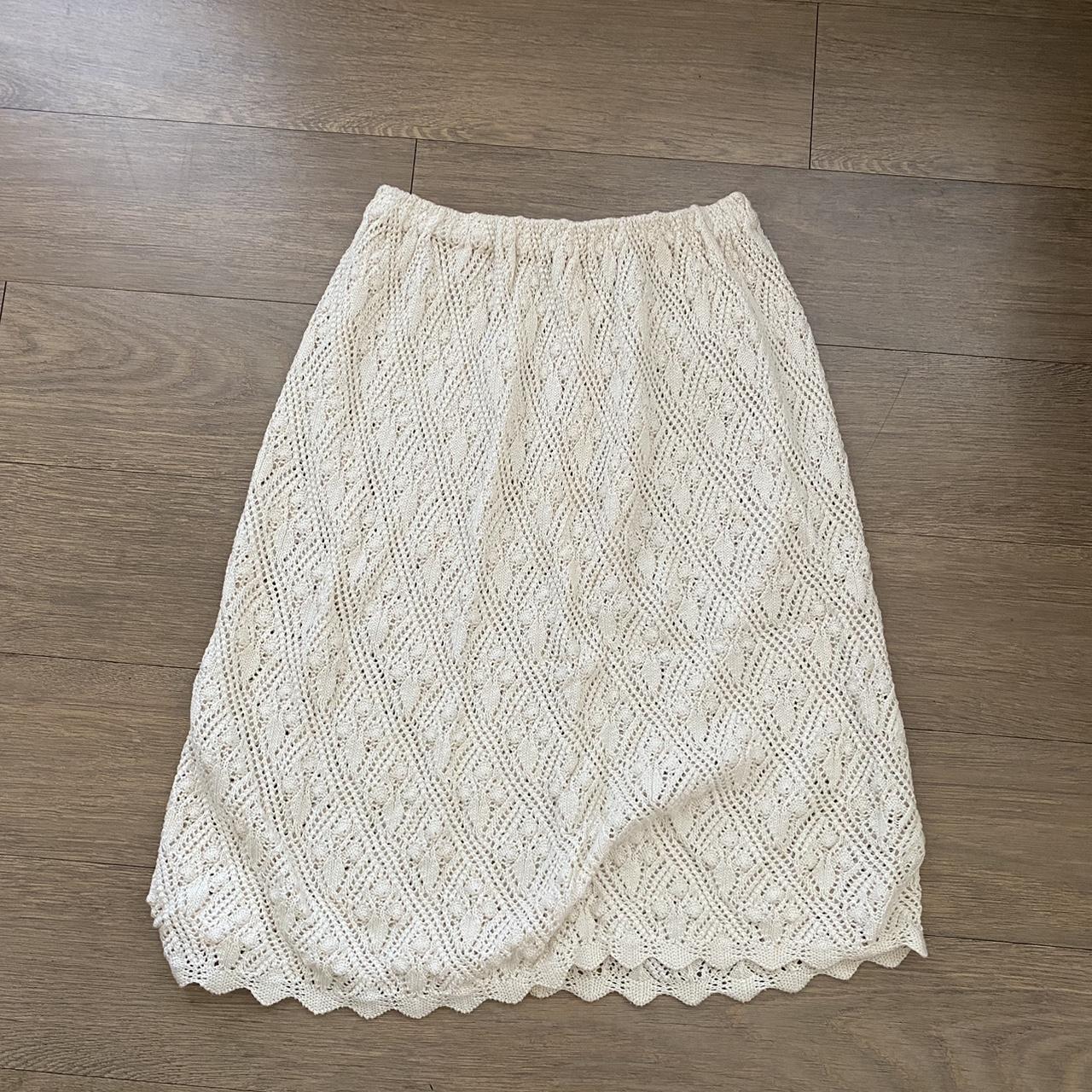 super cute crochet midi skirt in cream!! size is 6... - Depop