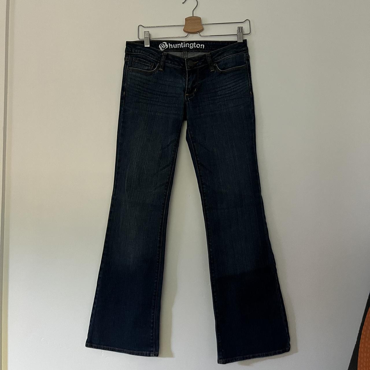 v flattering denim bootcut jeans! the bottoms do not... - Depop