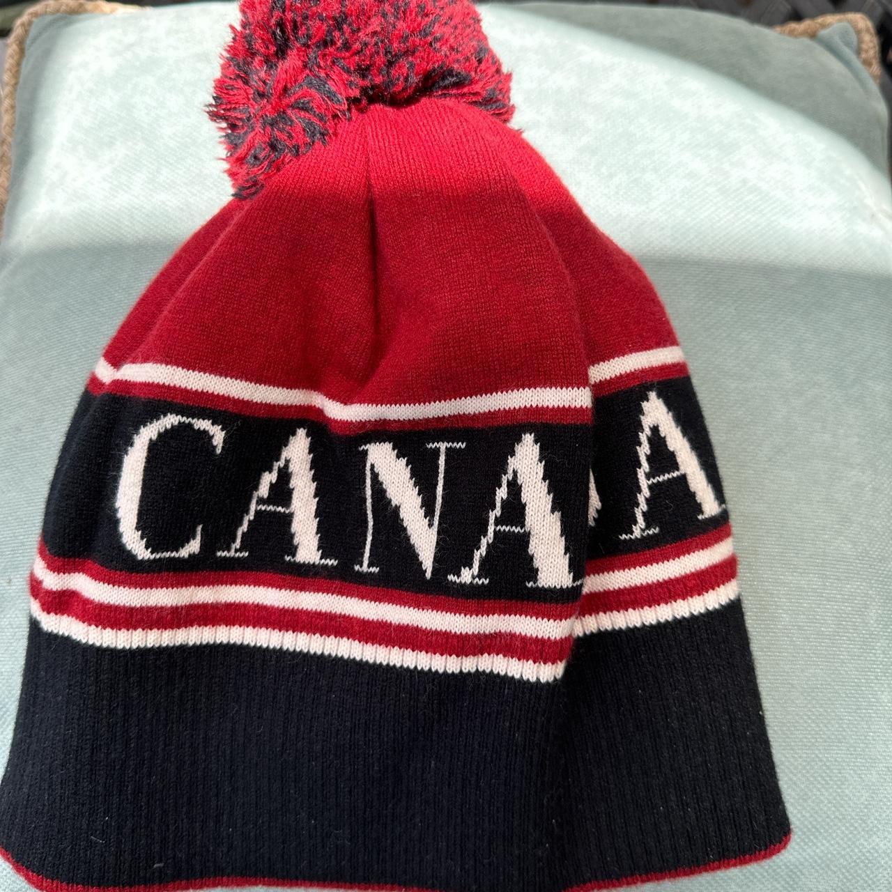 Canada goose hat on sale womens