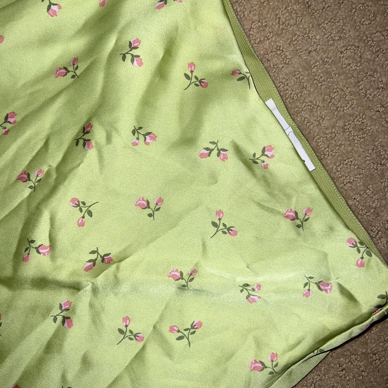 Glassons Silk Midi Skirt Size 8 💕🌷 Open to offers! - Depop