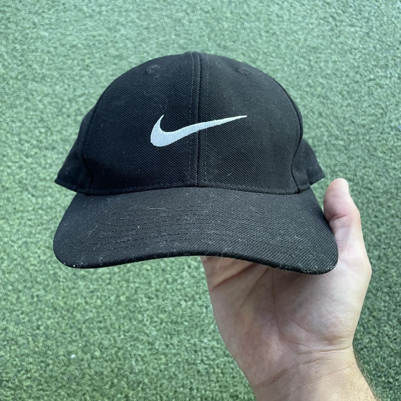 Nike Men's Black Hat | Depop