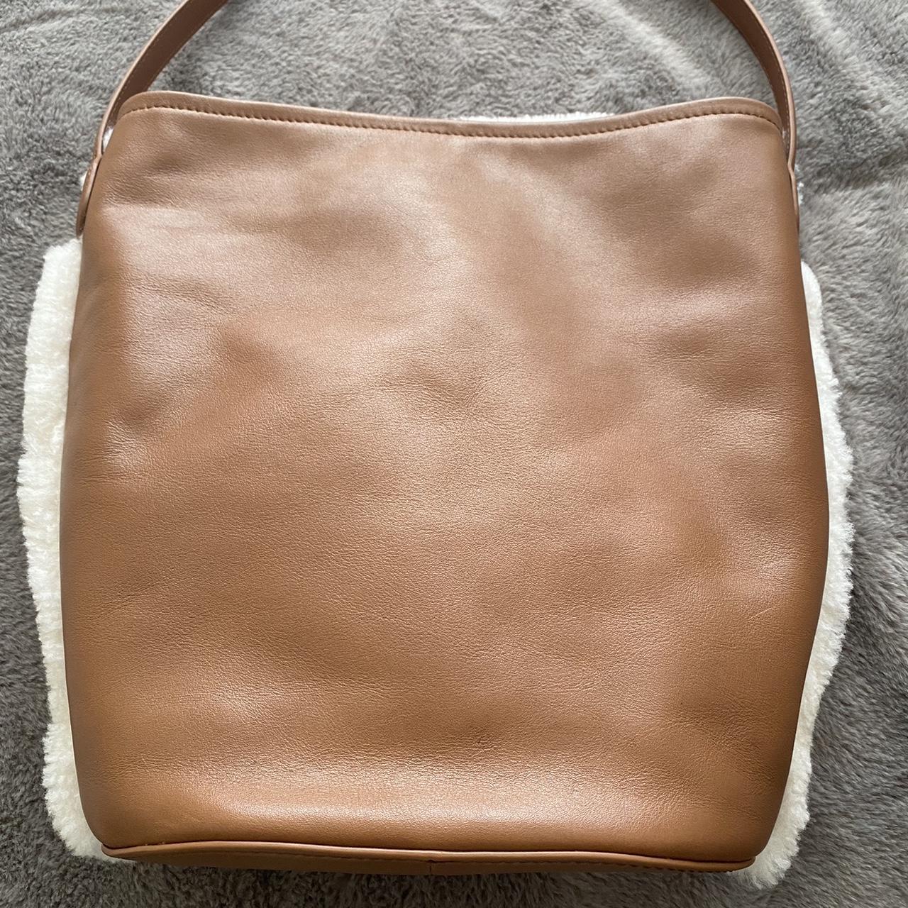 国内発送【J.Crew】Berkeley bucket ショルダーバッグ関税込 国内発送【J.Crew】Berkeley bucket ショルダーバッグ関税込