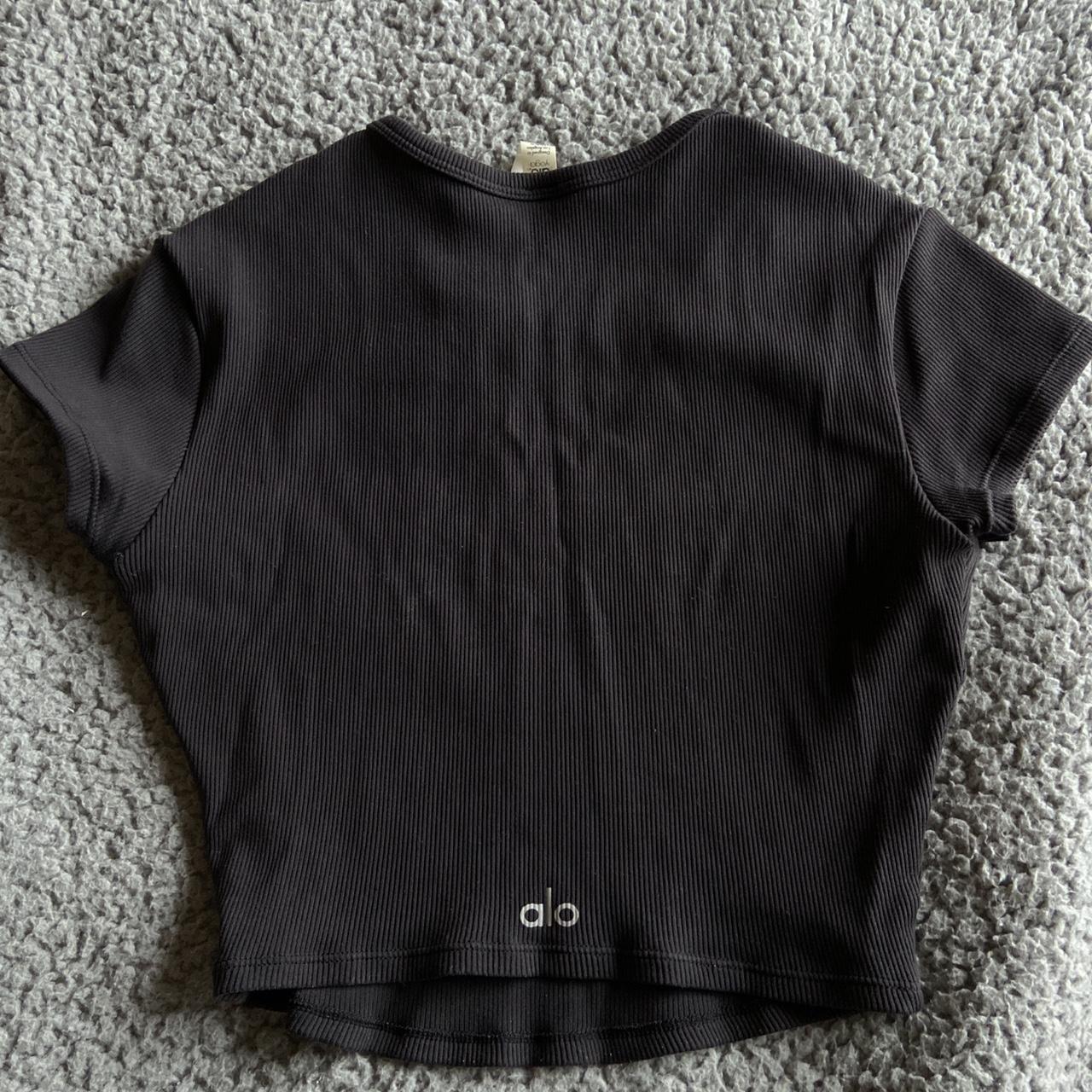 ALO YOGA ribbed short sleeve top in black Perfect | Depop