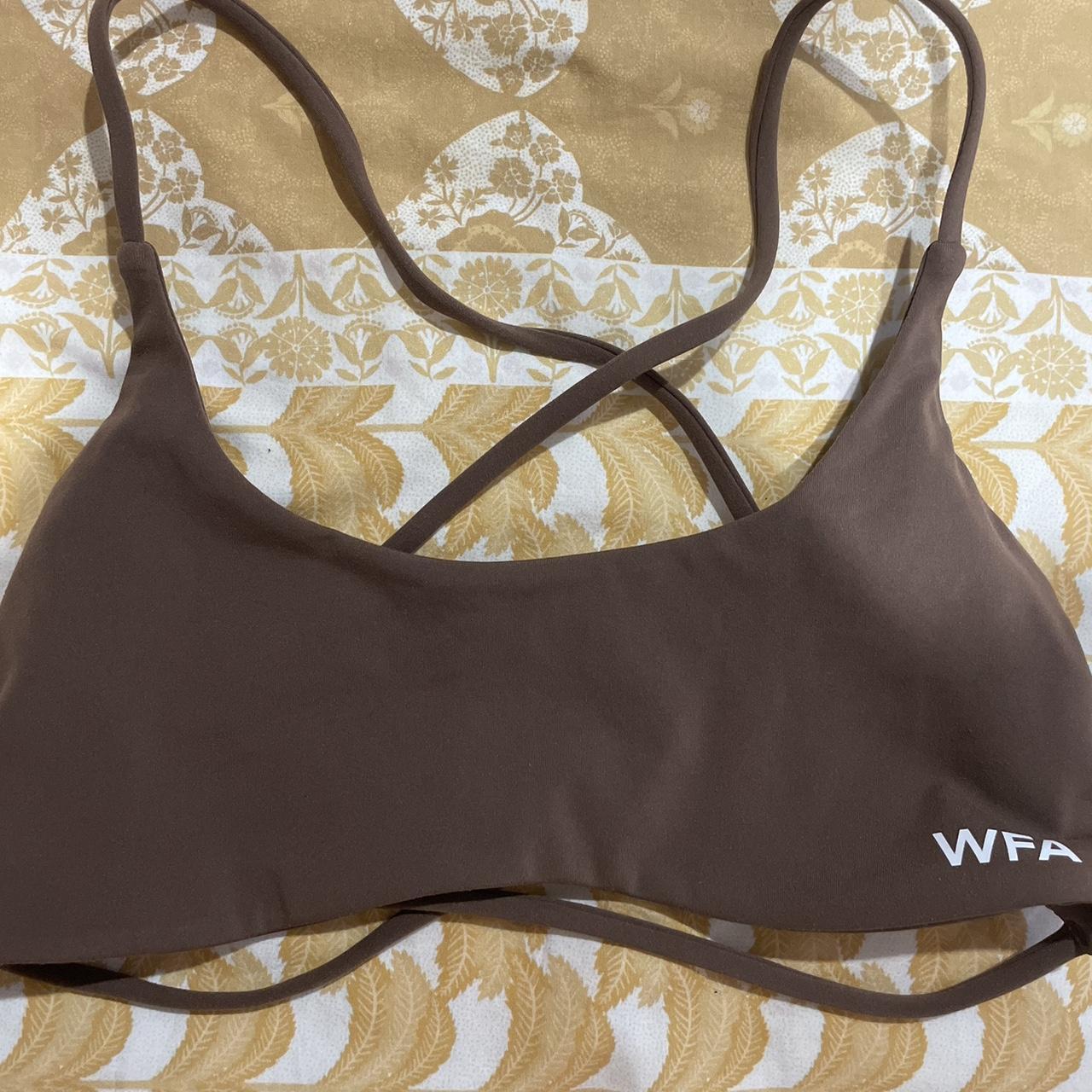 White fox boutique crop brown Medium - Depop