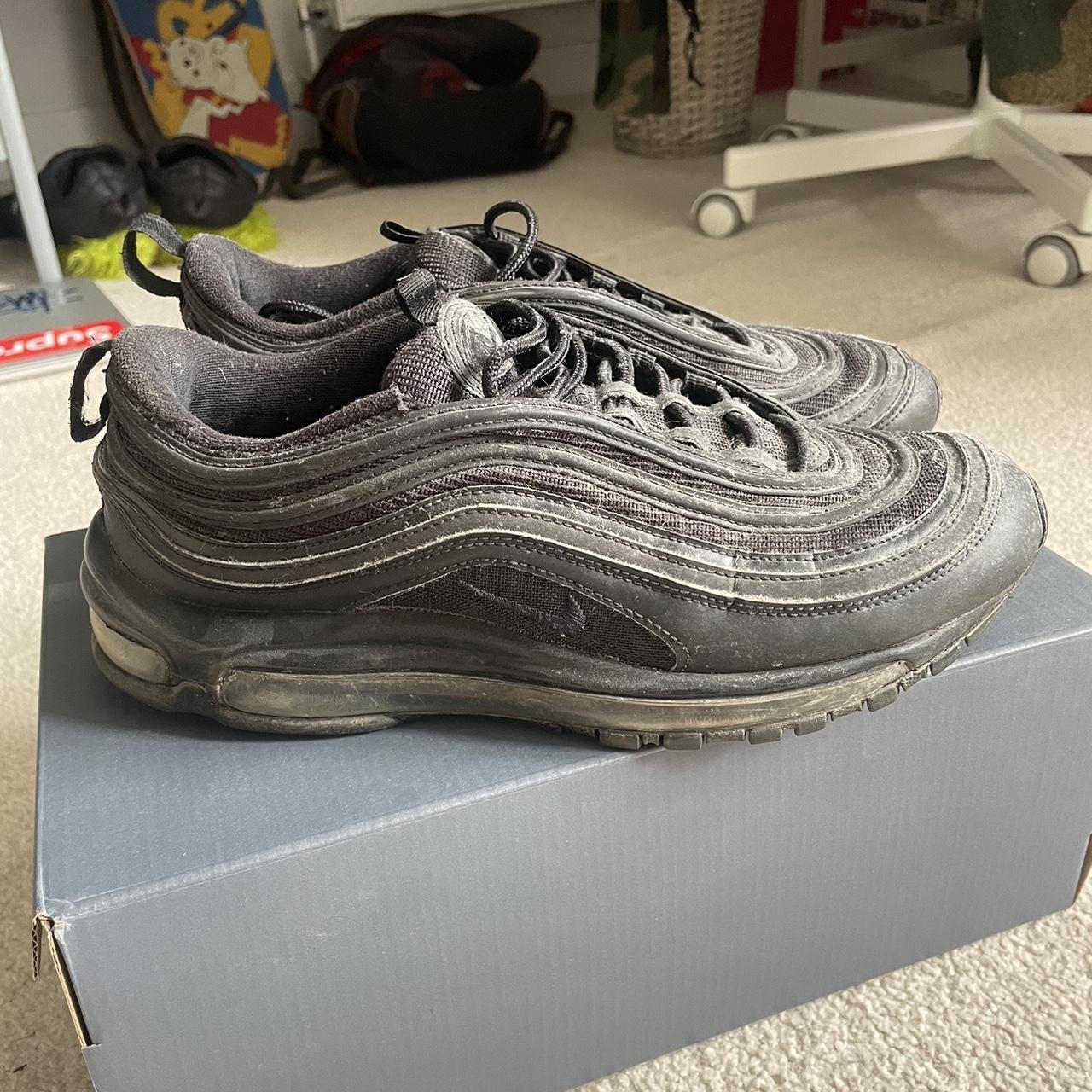 triple black 97 junior