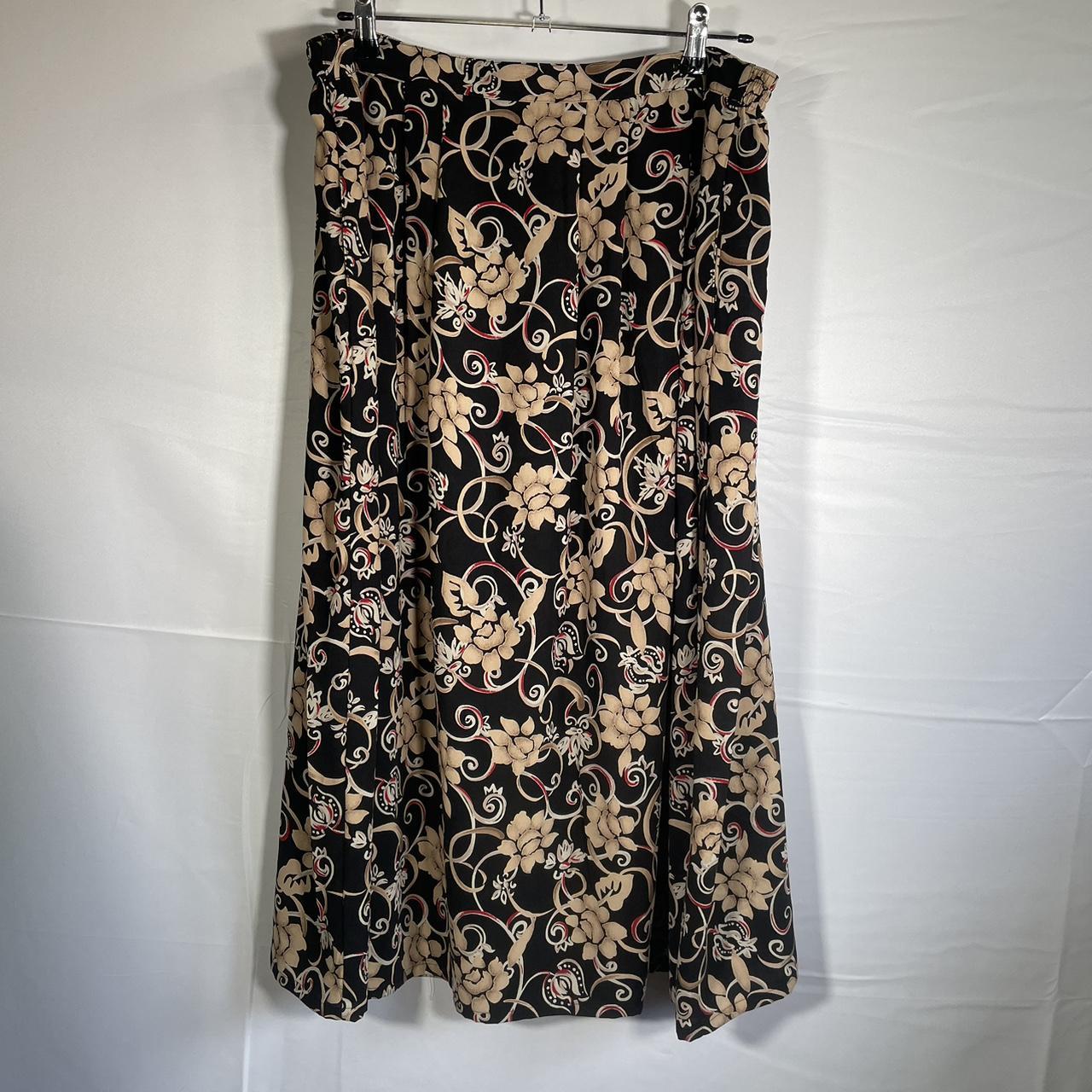 Sag Harbor Women's multi Skirt | Depop