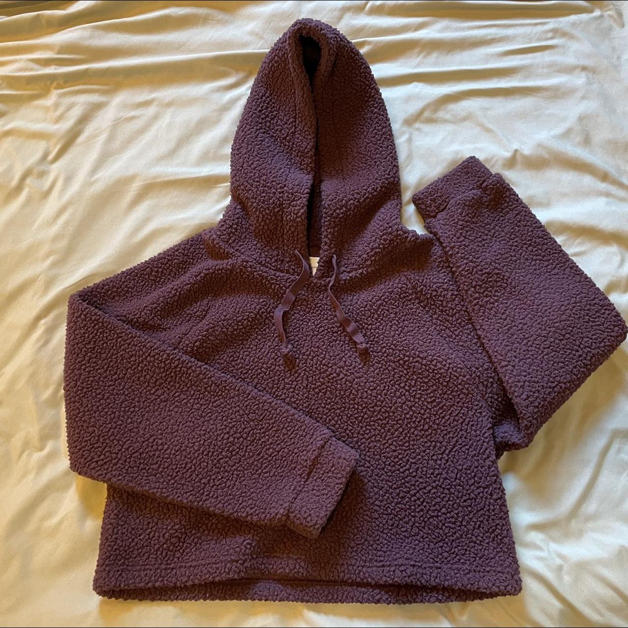 American Eagle Fuzzy Cropped Hoodie in Maroon Depop