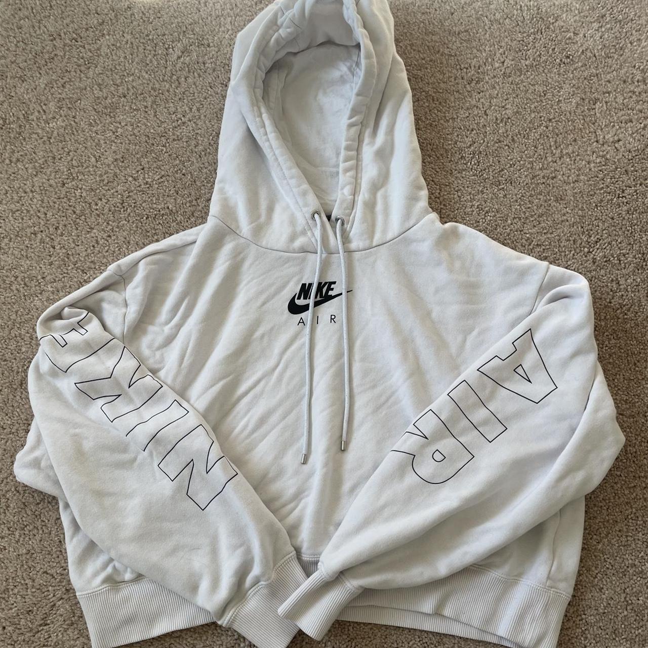 cropped nike air hoodie super cozy no flaws Depop