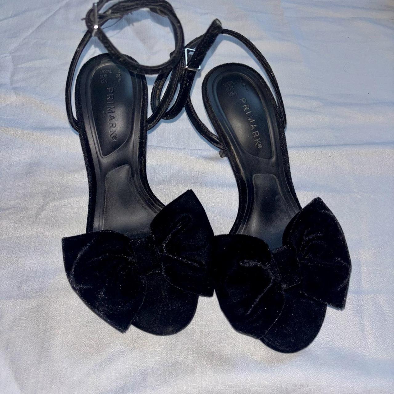 velvet bow heels