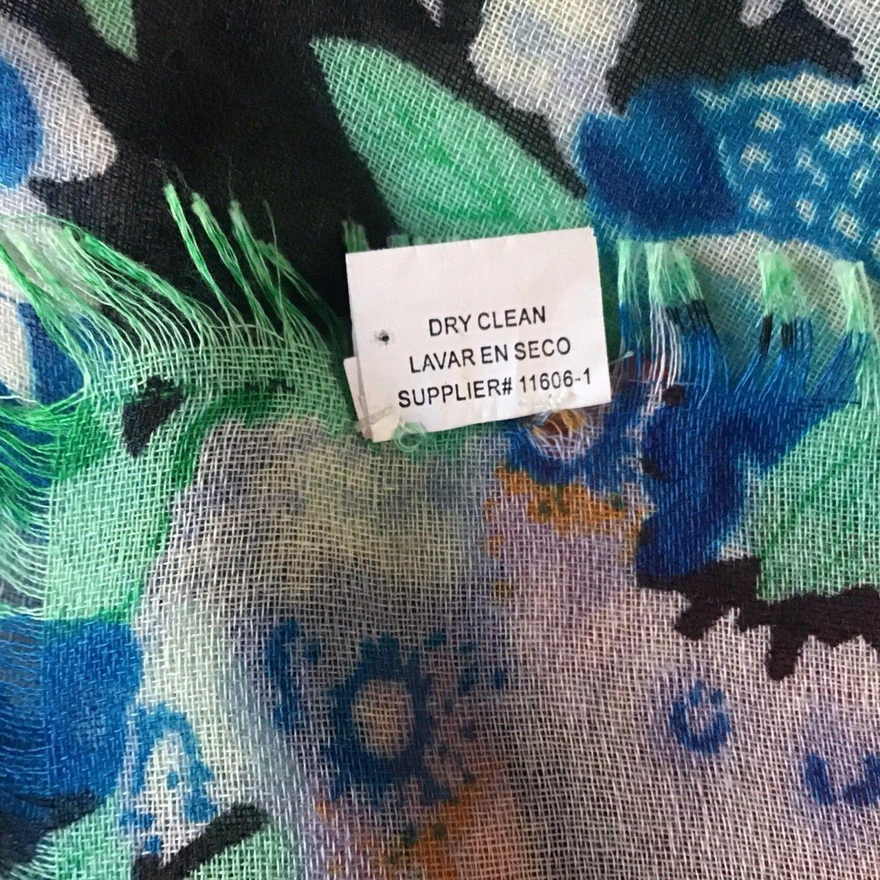 Women's Scarf - Multi – The large rectangular sca… - image 4