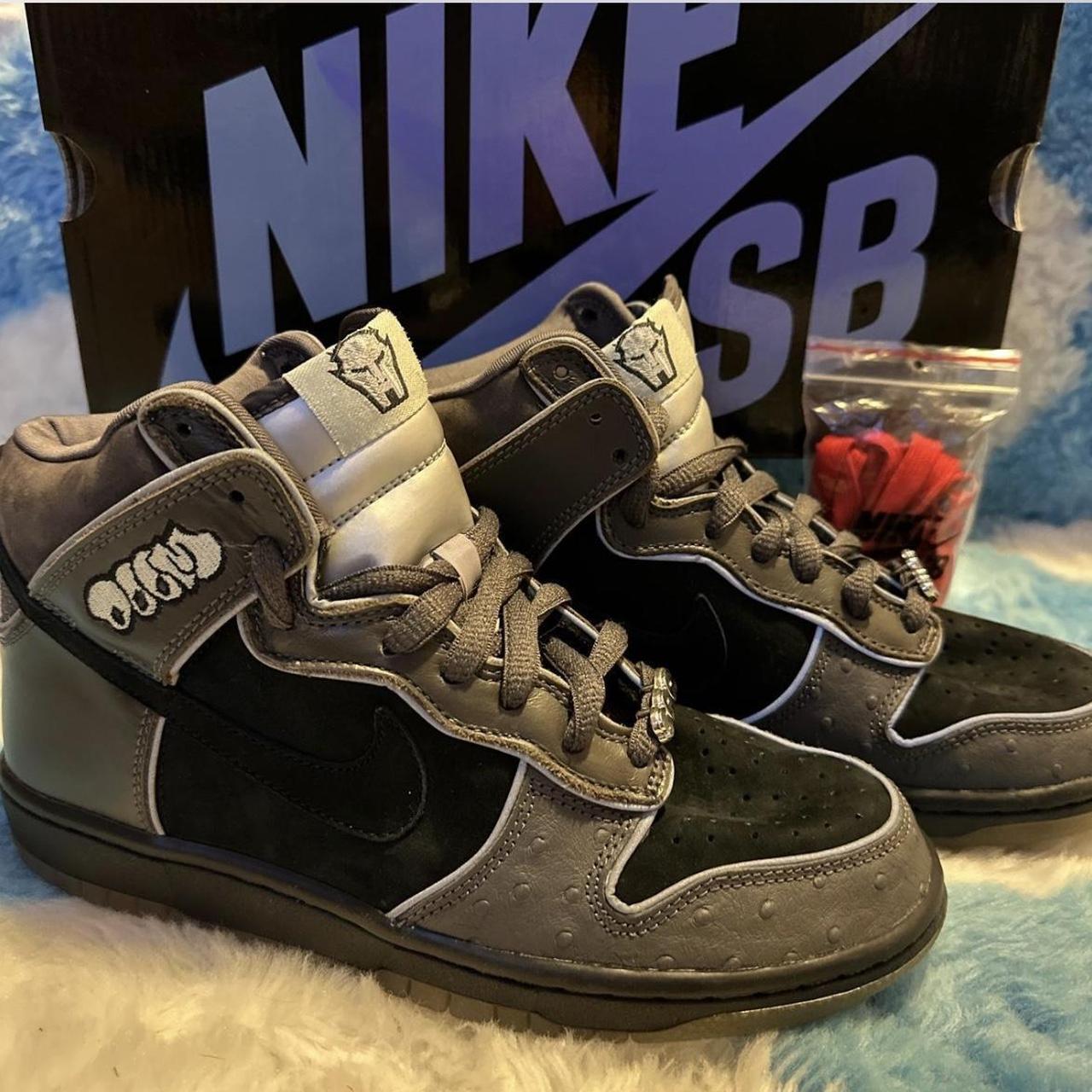 MF DOOM Nike SB Dunk High Mid '07 new, never worn | Depop MF DOOM Nike SB Dunk High Mid '07 new, never worn | Depop