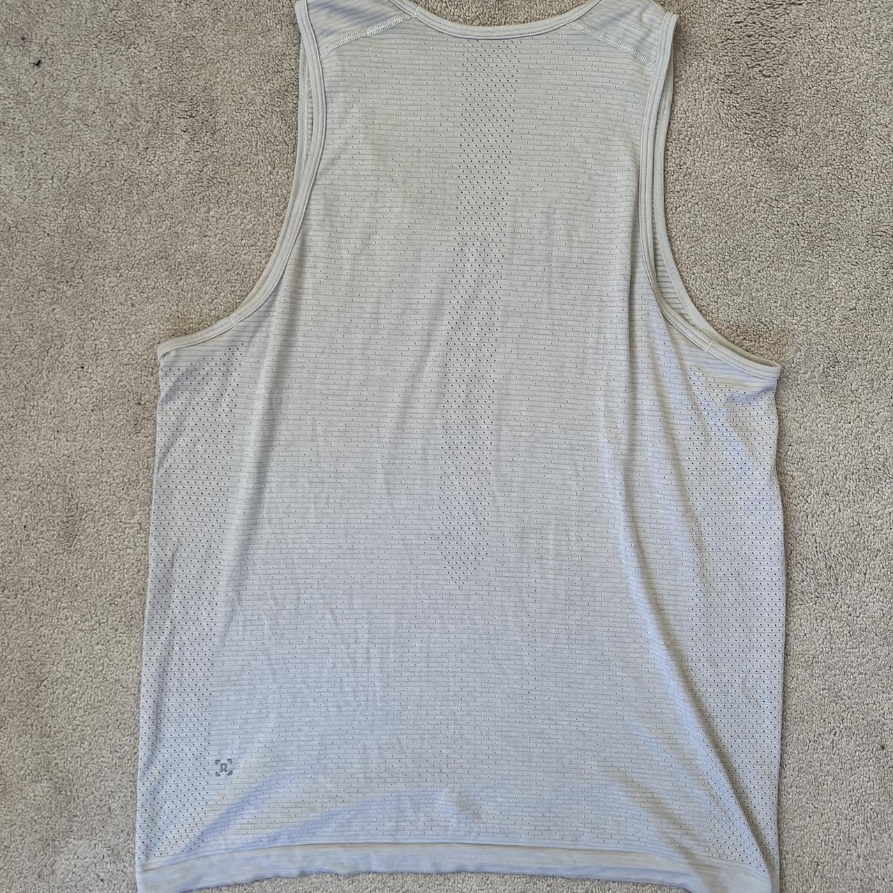 Lululemon Men's White and Grey Vest | Depop