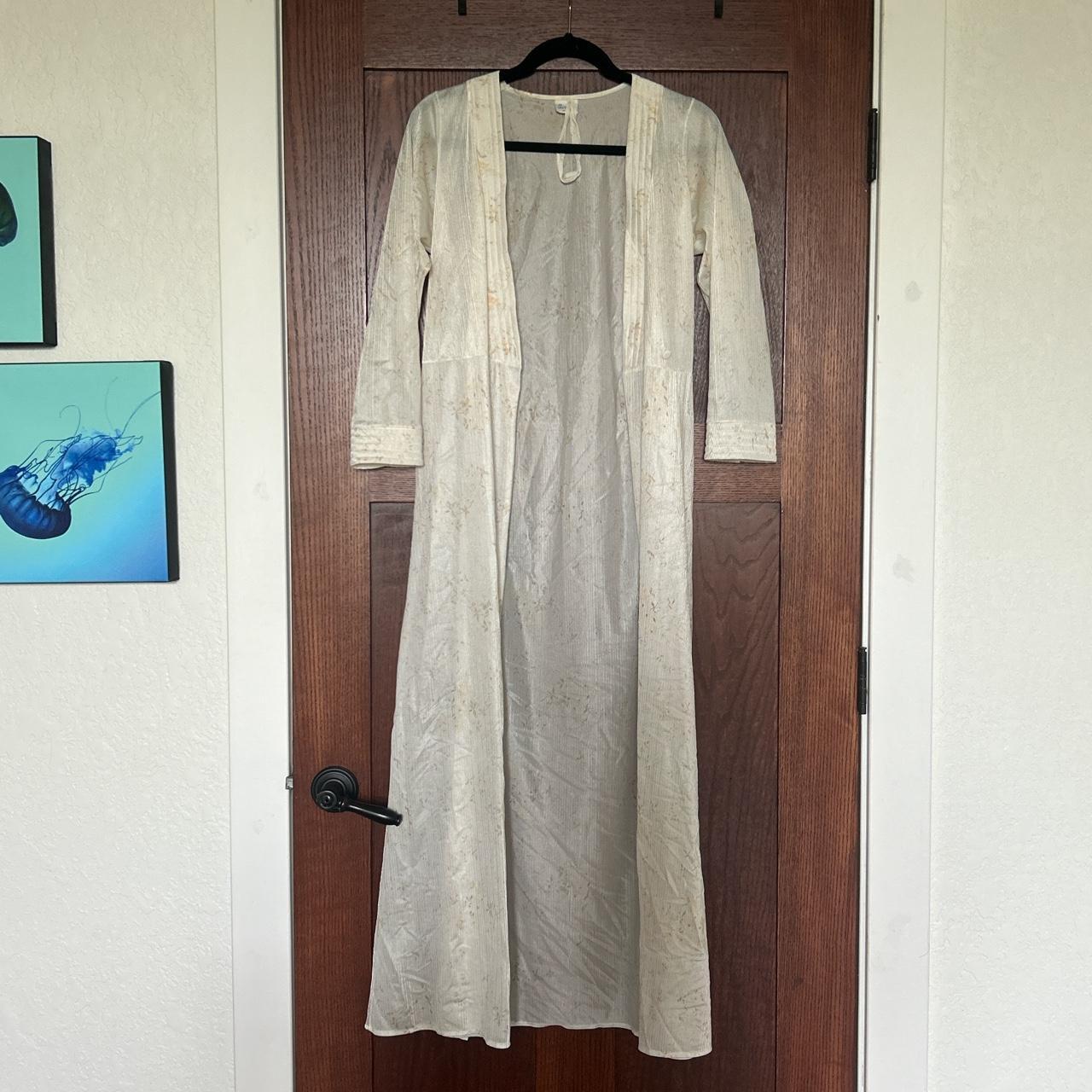 Women's Cream and Pink Robe | Depop