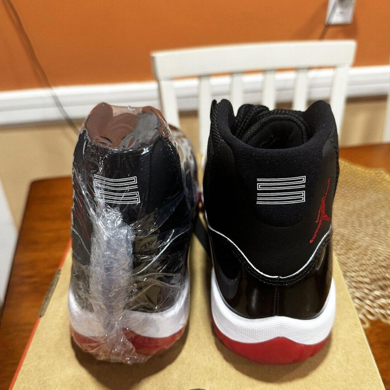 hibbets jordan 11