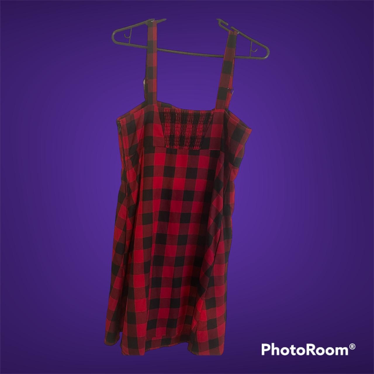 Hot topic store red plaid dress