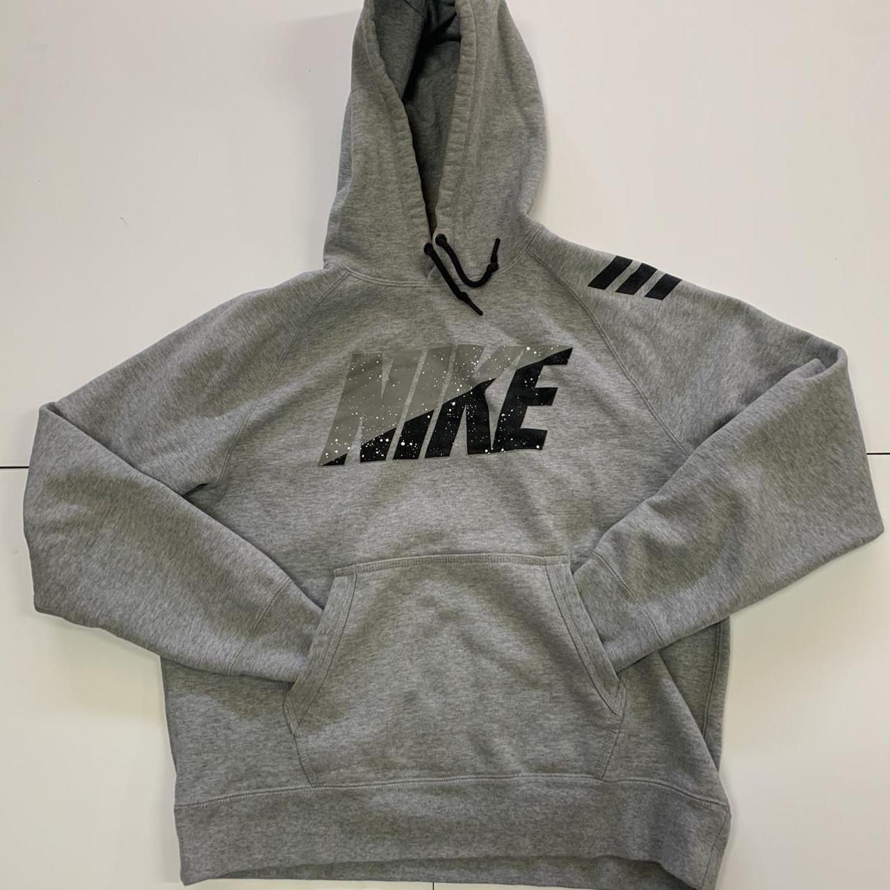 VINTAGE NIKE GREY HOODIE SWEATER Super cool comfy... - Depop