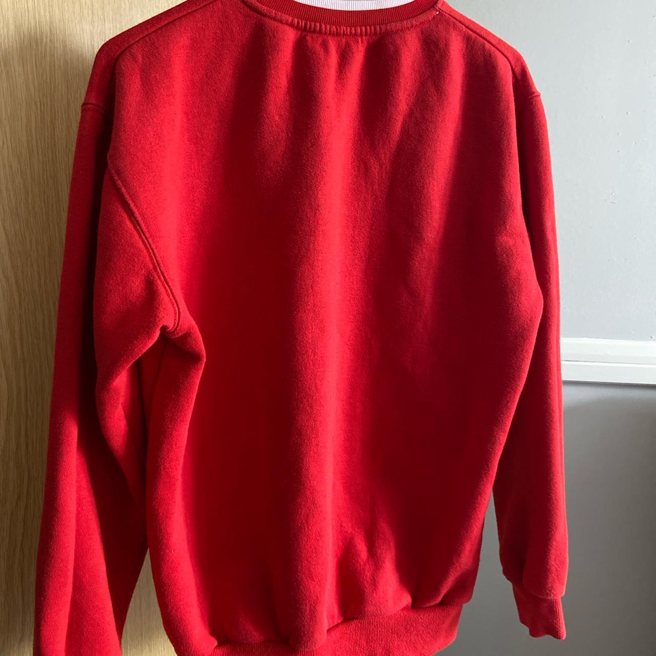 black and red vintage nike sweatshirt