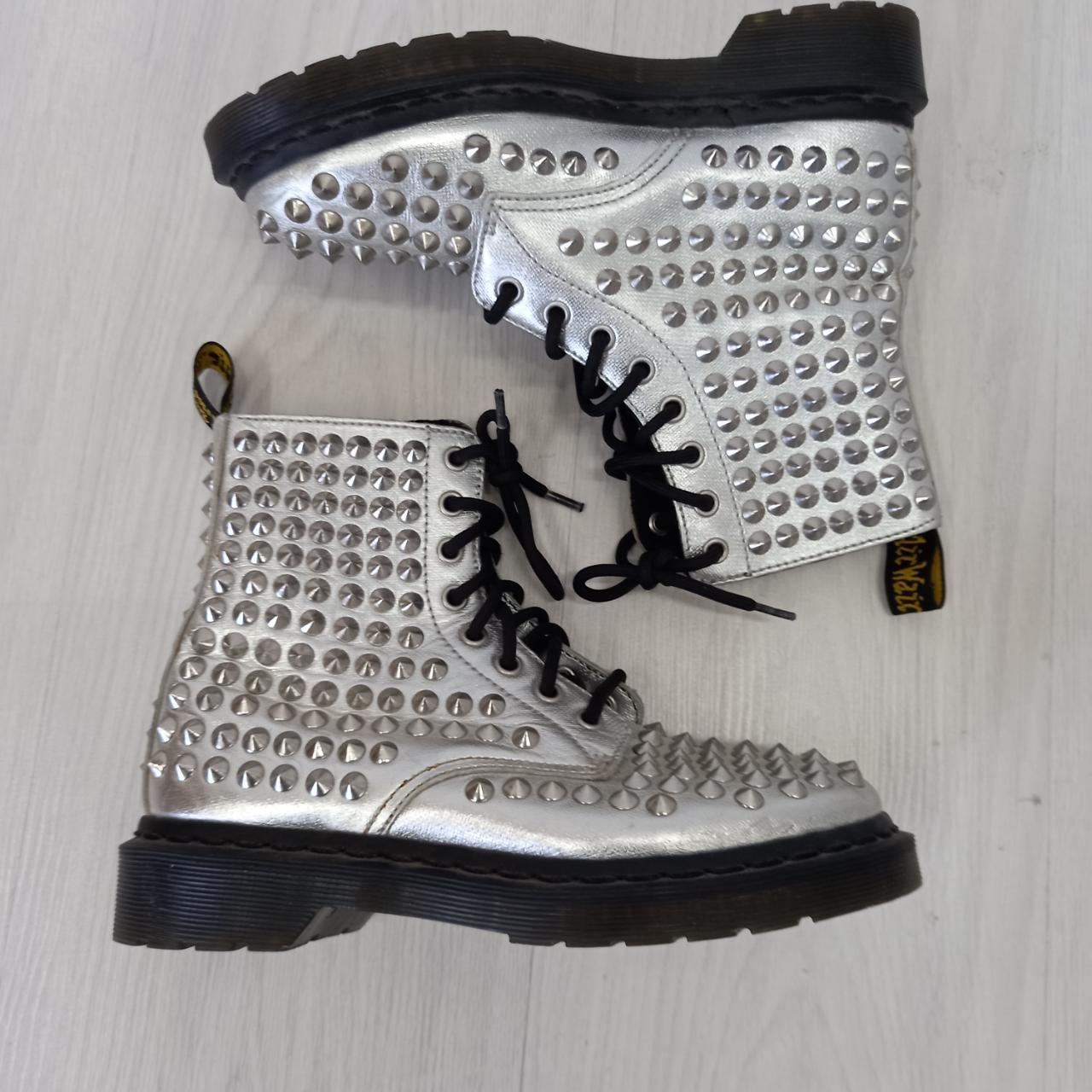 20H350M DR MARTENS 1460 Boots Silver . Depop