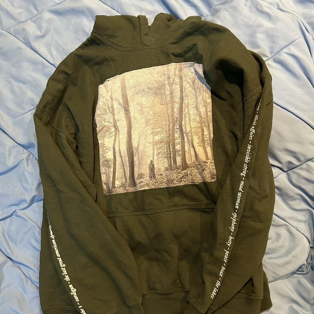 Taylor Swift In The Trees Hoodie Size XXL! Well... - Depop