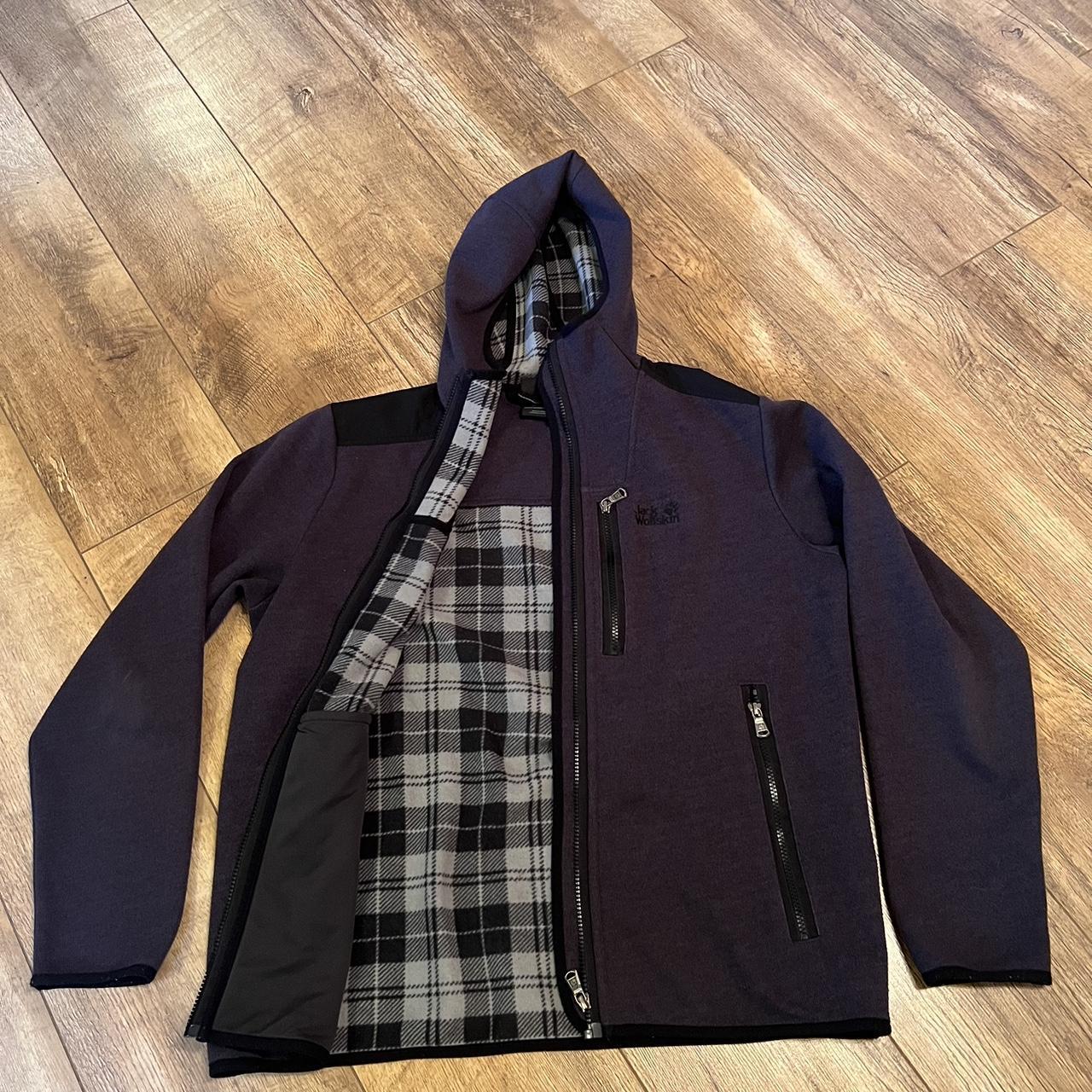 item listed by lukanty09