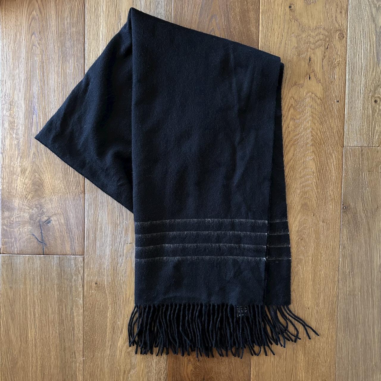 rag bone 100 Wool scarf with white stripe design