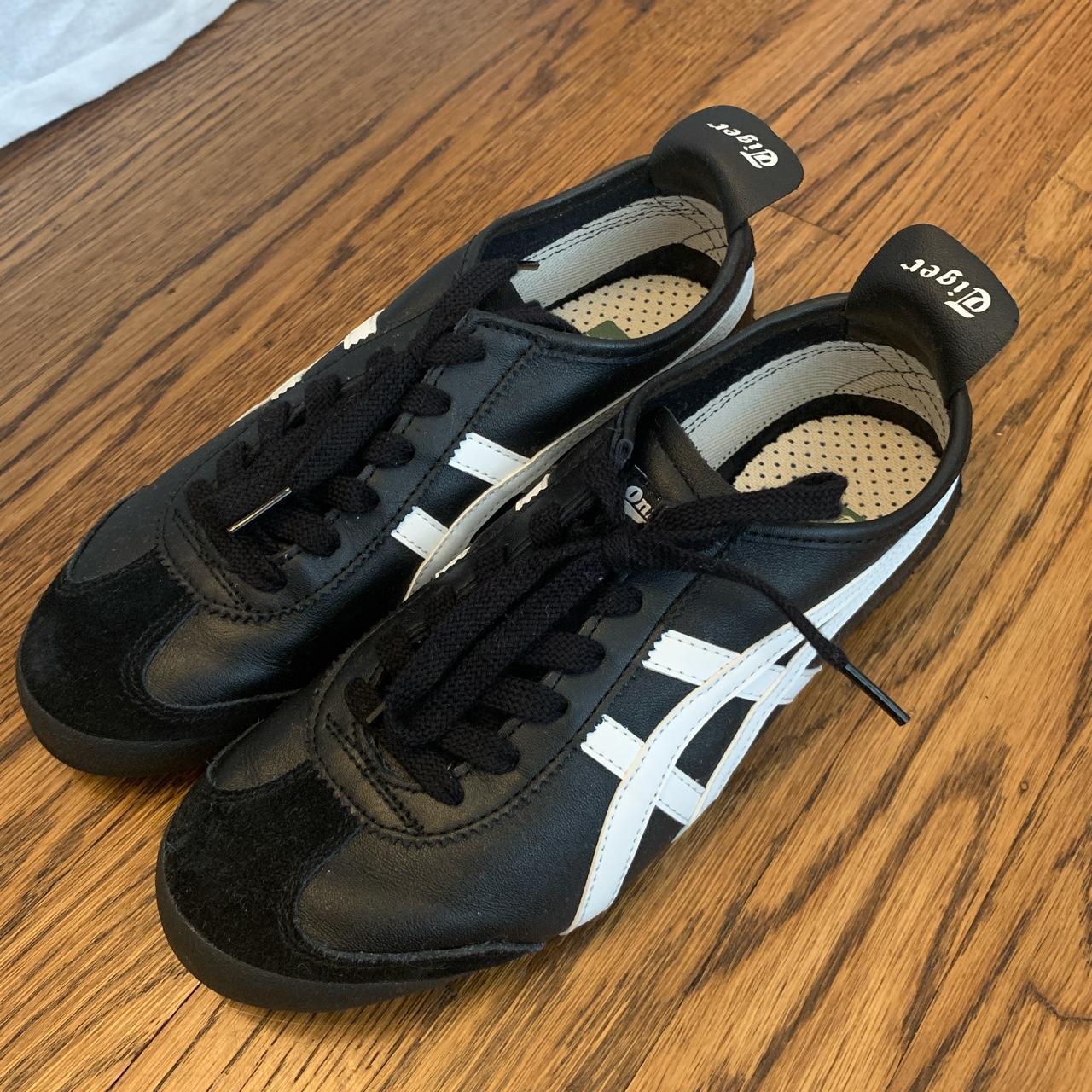 Onitsuka Tiger Women's Black and White Trainers | Depop