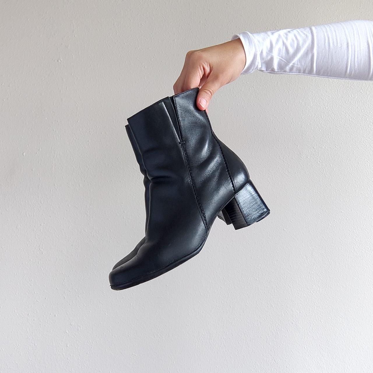 naturalizer block heel