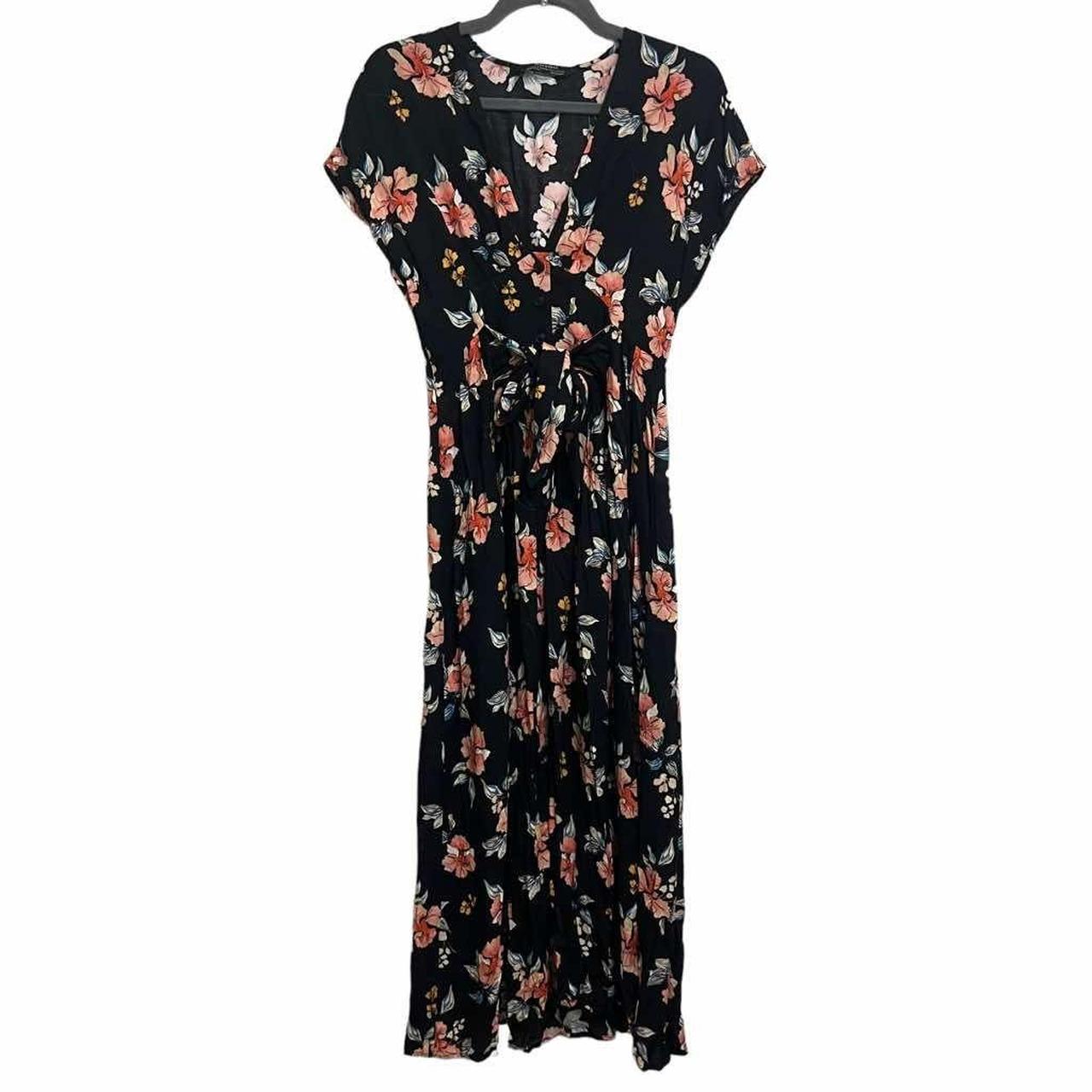 Zara Floral Maxi Dress Size Small Great condition... - Depop