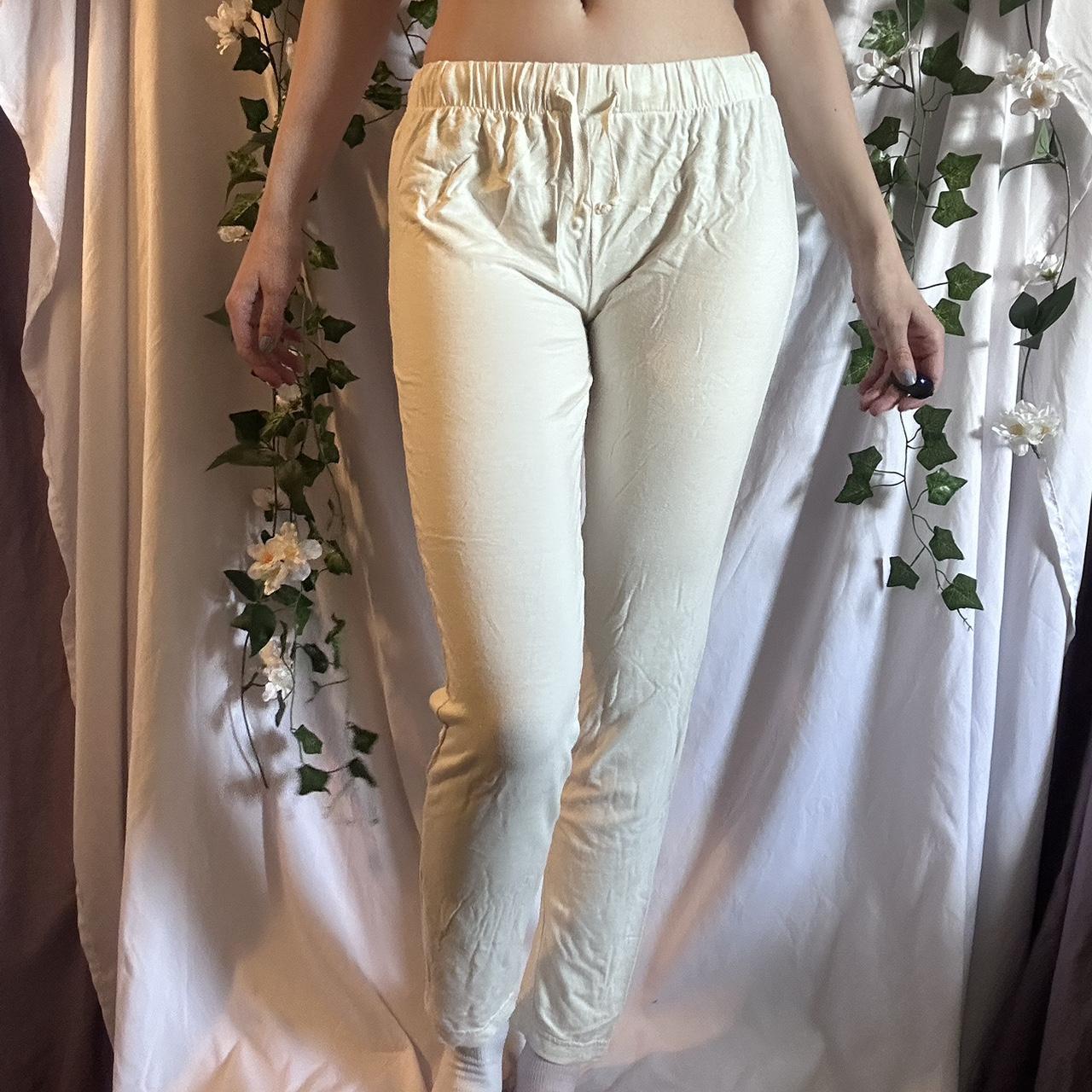 item listed by styleshaurette