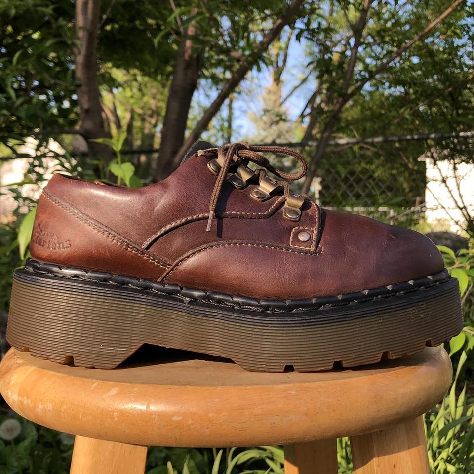 Dr martens outlet airwair brown